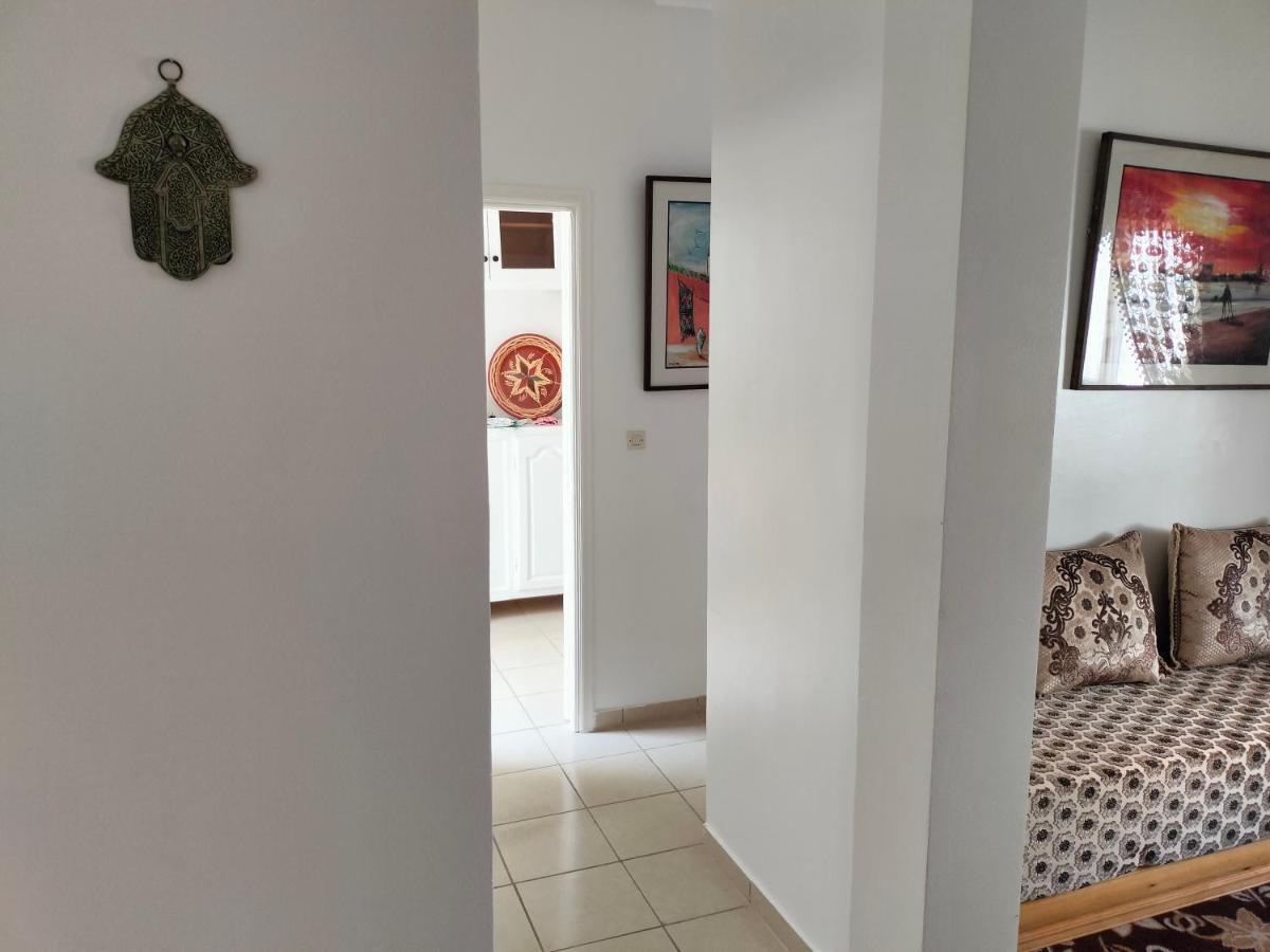 Appartement Calme Et Confortable Al Ghar Exterior foto